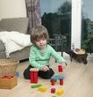 Tupot małych stóp ? drewniana podłoga w pokoju dziecięcym