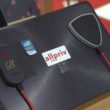 Rośnie liczba ataków hakerskich poprzez publiczne sieci Wi-Fi. Niewielkie urządzenie testowane przez wojsko pozwala skutecznie ochronić komputer